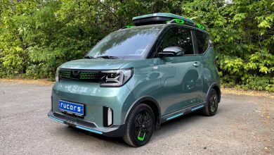 Фото - Самый продаваемый китайский электромобиль Wuling Hongguang Mini EV появился в России. Его шансы на успех снижает высочайшая цена