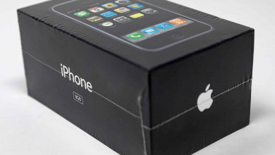 Фото - Нераспечатанный iPhone хотят продать за $30 000, но пока за него дают гораздо меньше