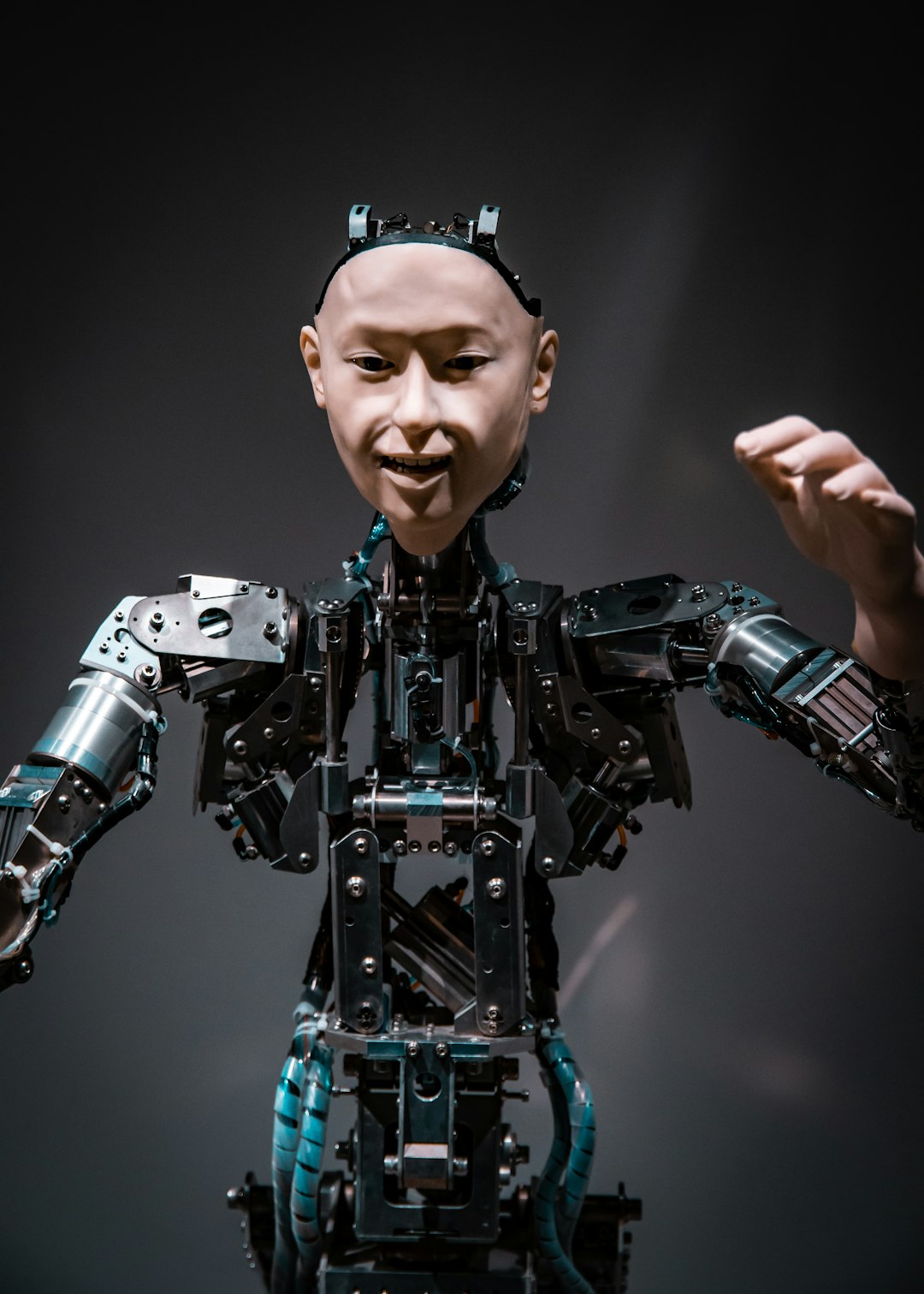 programs-01 The humanoid android robot Alter recreates human movements at the Mirakian museum in Tokyo